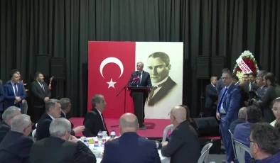 Mansur Yavaş: Destek alan ailelerin çocukları eşit şekilde hayata başlasın diye çaba harcıyoruz