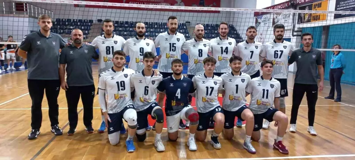 Düzce Belediyespor Erkek Voleybol Takımı, Rakibini Set Vermeden Geçti